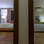 Spaziosa Con Piscina E Giardino, *
