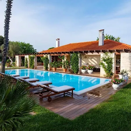 Spaziosa Con Piscina E Giardino, * Polignano a Mare